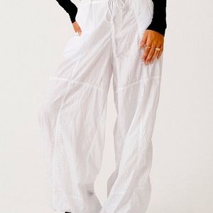 MOTEL X OLIVIA NEILL PHIL TROUSER IN PARACHUTE IVORY